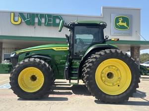 2024 John Deere 8R 370 Image
