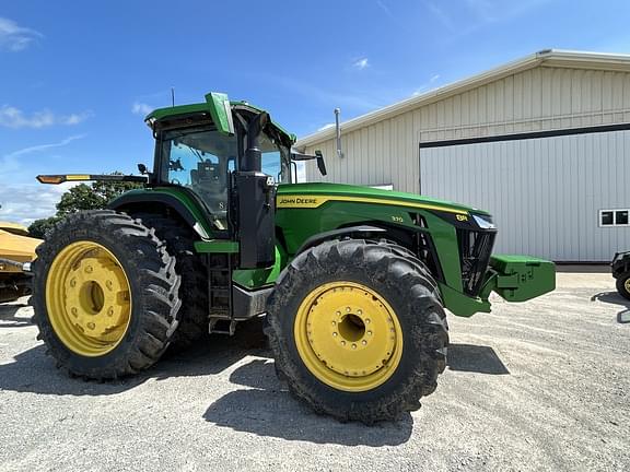 Image of John Deere 8R 370 equipment image 1