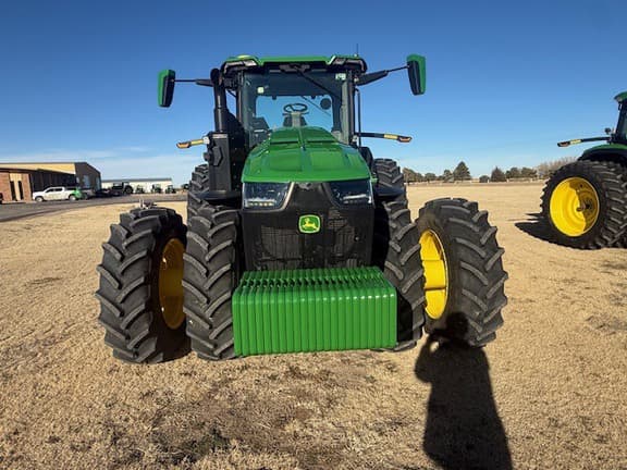 Image of John Deere 8R 370 equipment image 4