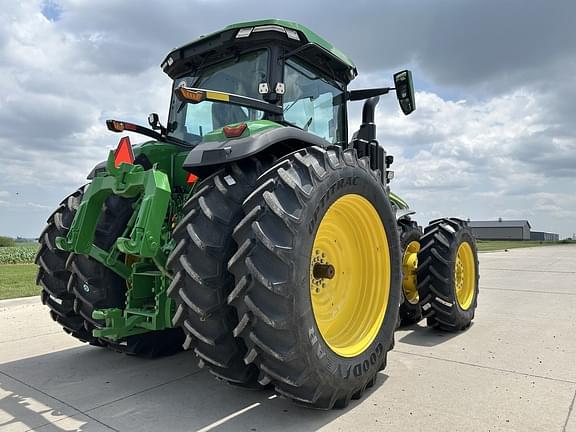 Image of John Deere 8R 370 equipment image 4