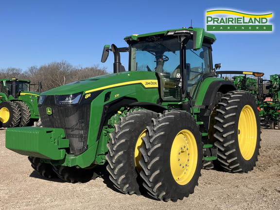 2024 John Deere 8R 370 Equipment Image0