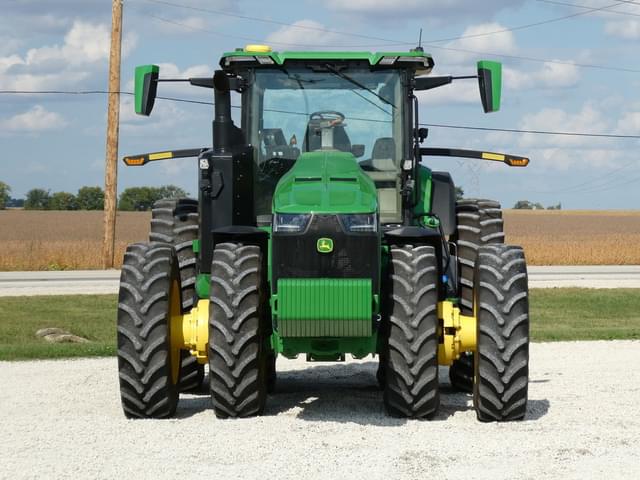 Image of John Deere 8R 370 equipment image 3