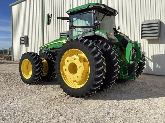 Image of John Deere 8R 370 equipment image 2