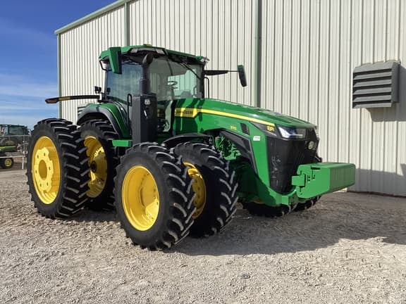 Image of John Deere 8R 370 equipment image 4