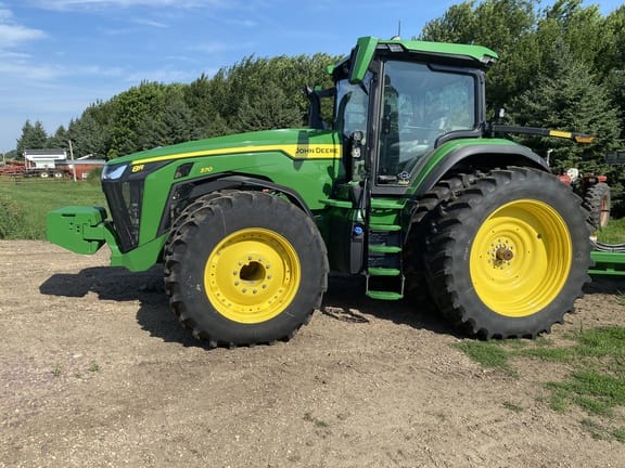 2024 John Deere 8R 370 Equipment Image0