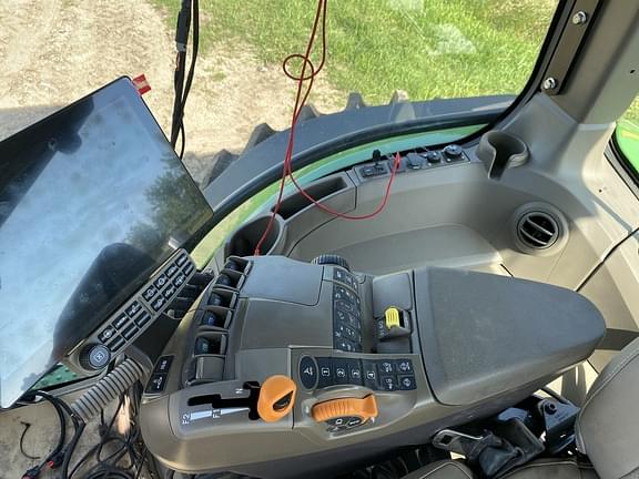 Image of John Deere 8R 370 equipment image 3
