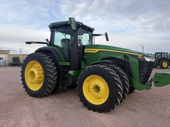 Image of John Deere 8R 370 equipment image 1