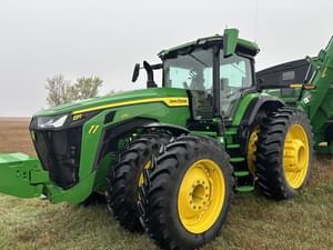 2024 John Deere 8R 370 Image