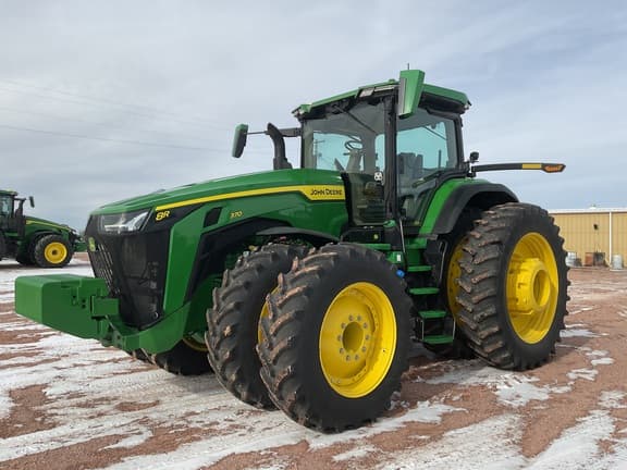 Image of John Deere 8R 370 equipment image 1