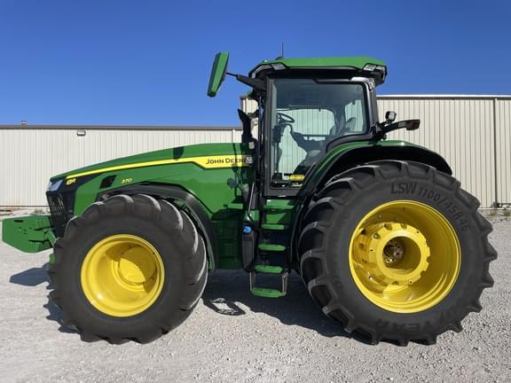 Image of John Deere 8R 370 equipment image 2