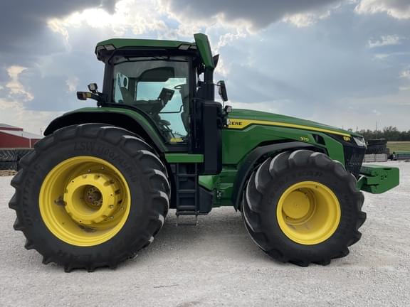Image of John Deere 8R 370 equipment image 3