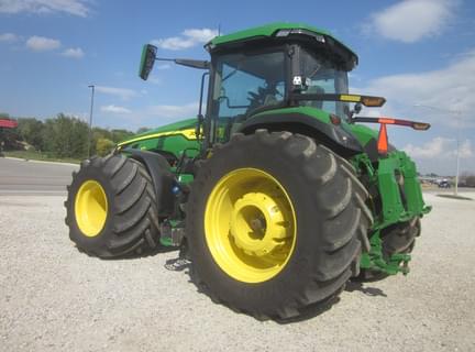 Image of John Deere 8R 370 equipment image 2