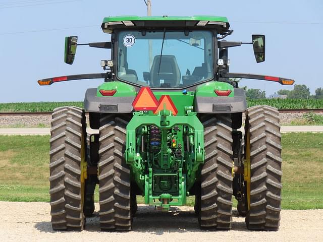 Image of John Deere 8R 410 equipment image 3