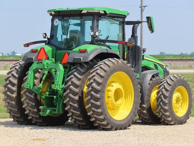 Image of John Deere 8R 410 equipment image 4