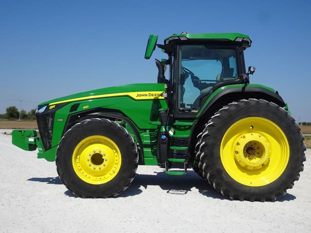 Image of John Deere 8R 410 equipment image 2