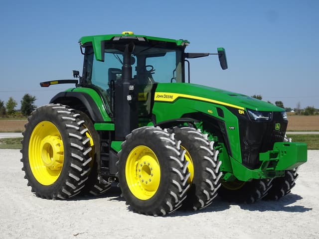 Image of John Deere 8R 410 equipment image 1