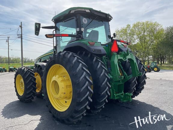 Image of John Deere 8R 410 equipment image 3