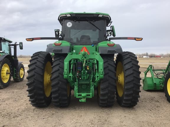 Image of John Deere 8R 410 equipment image 4