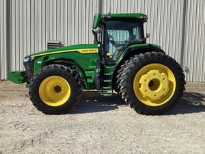 2024 John Deere 8R 410 Image