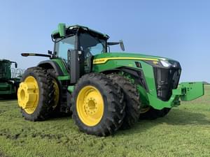 2024 John Deere 8R 410 Image