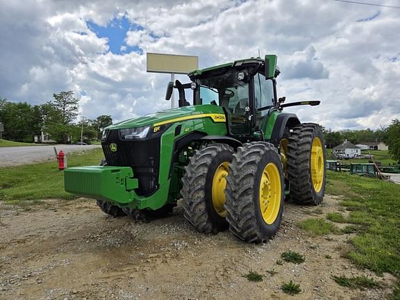 Image of John Deere 8R 410 equipment image 2