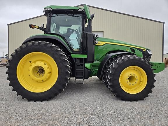Image of John Deere 8R 410 Primary image