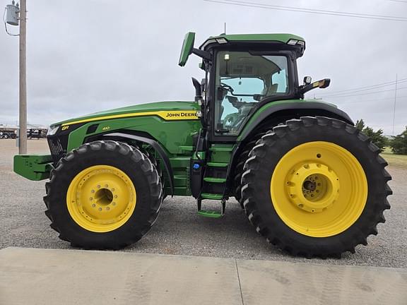 Image of John Deere 8R 410 equipment image 4