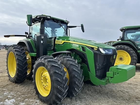 Image of John Deere 8R 410 equipment image 3