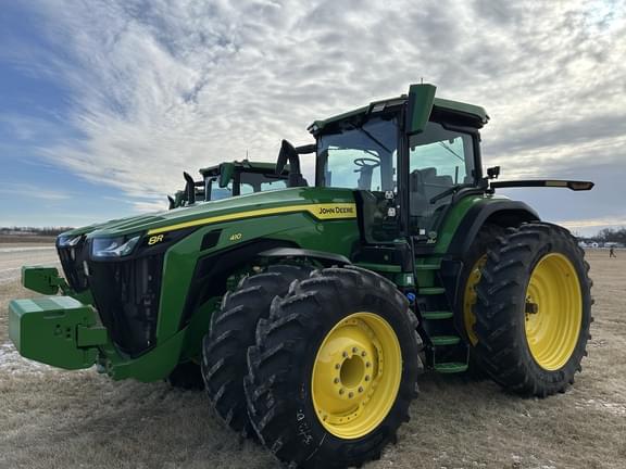 Image of John Deere 8R 410 Primary image