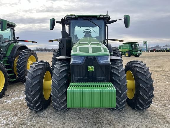 Image of John Deere 8R 410 equipment image 2