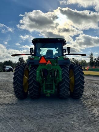 Image of John Deere 8R 410 equipment image 3