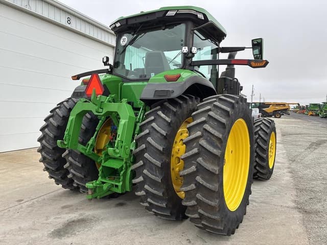 Image of John Deere 8R 410 equipment image 4