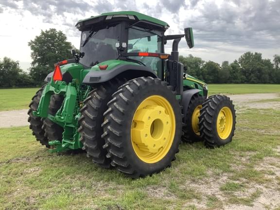 Image of John Deere 8R 410 equipment image 3