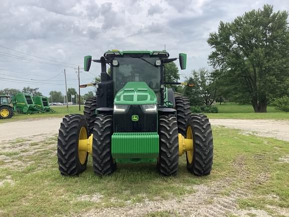 Image of John Deere 8R 410 equipment image 4