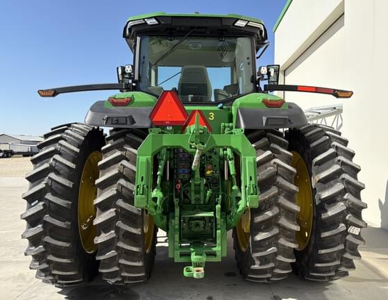 Image of John Deere 8R 410 equipment image 3