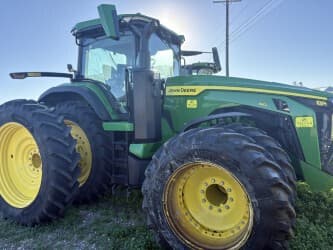 Image of John Deere 8R 410 Primary image