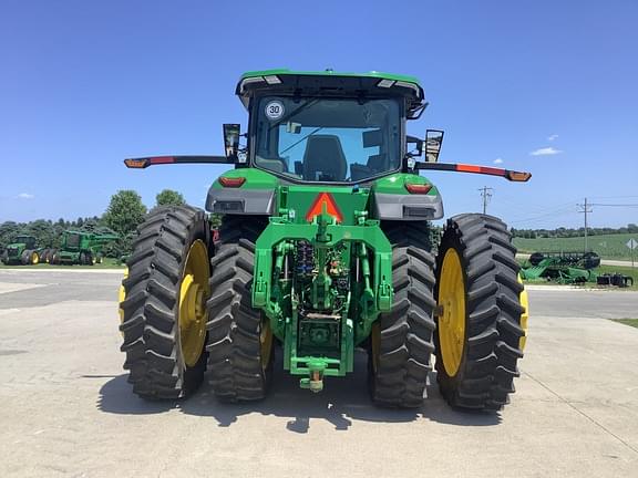 Image of John Deere 8R 410 equipment image 3
