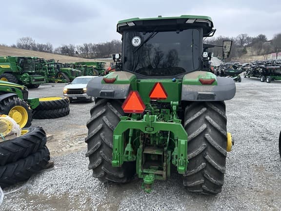 Image of John Deere 8R 410 equipment image 4