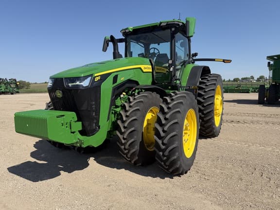 Image of John Deere 8R 410 equipment image 1