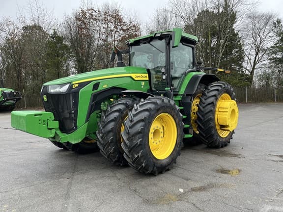 Image of John Deere 8R 410 equipment image 2