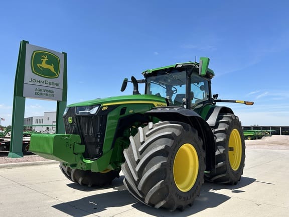 2024 John Deere 8R 410 Equipment Image0