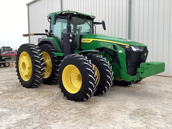 Image of John Deere 8R 410 equipment image 4
