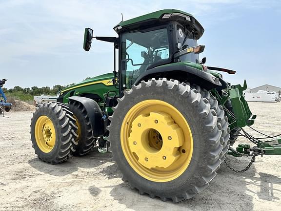 Image of John Deere 8R 410 equipment image 2