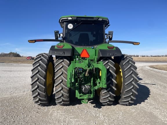 Image of John Deere 8R 410 equipment image 4