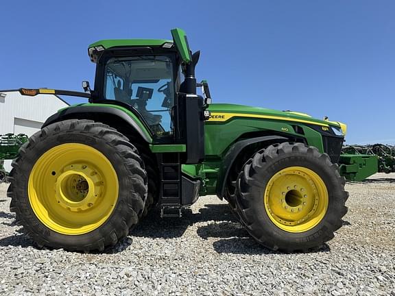 Image of John Deere 8R 410 equipment image 4