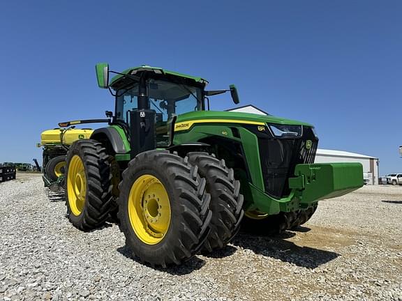 Image of John Deere 8R 410 Primary image