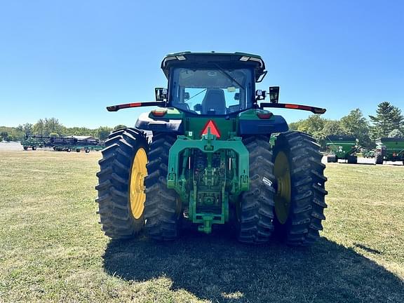 Image of John Deere 8R 410 equipment image 2