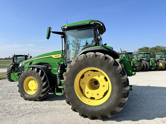 Image of John Deere 8R 410 equipment image 3