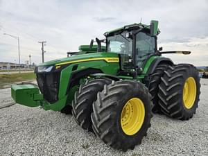 2024 John Deere 8R 410 Image