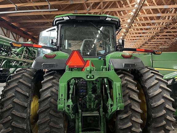 Image of John Deere 8R 410 equipment image 4